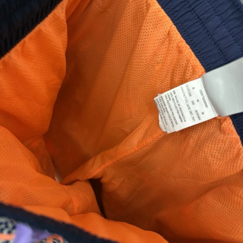 Nike‎ Swim Shorts lined mens size medium Purple / Orange geometric print